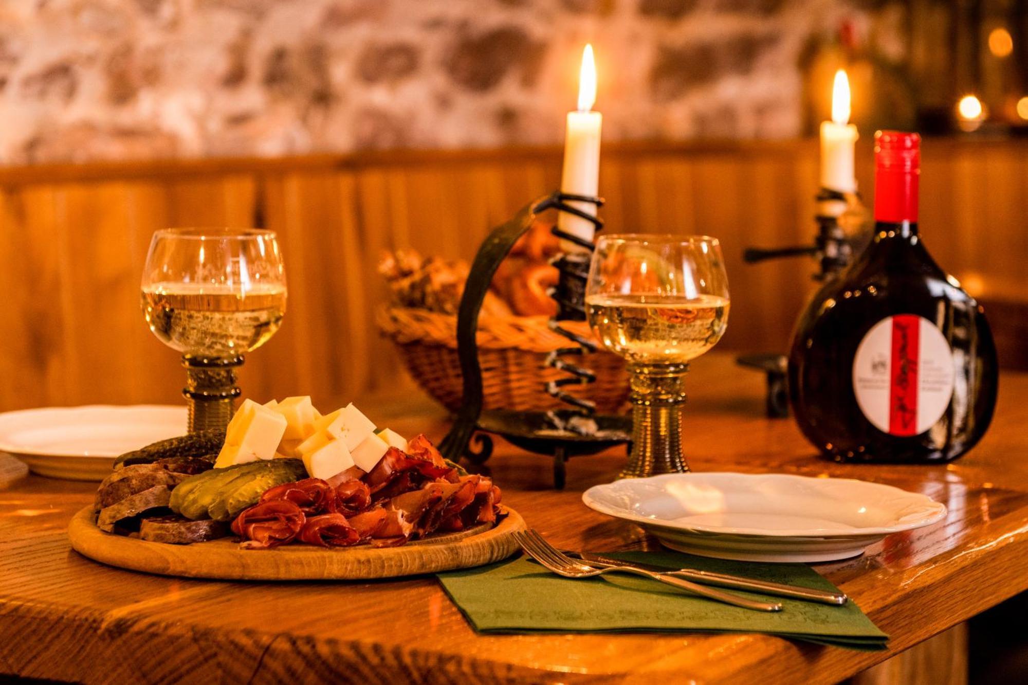 Hotel & Weinhaus Anker