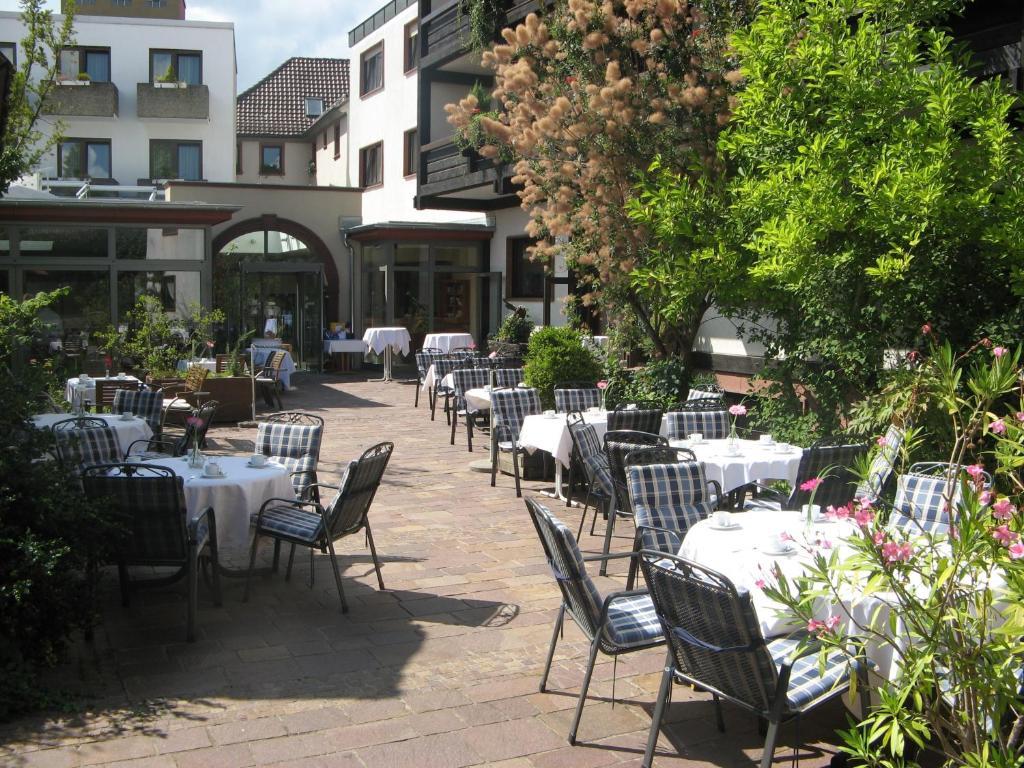 & Weinhaus Anker 4*