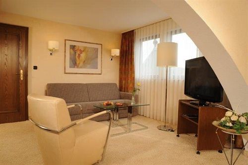 Hotel & Weinhaus Anker